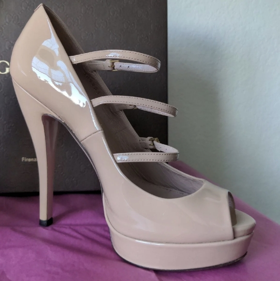 Gucci "Lisbeth" Vernice Crystal Strappy Heels - Picture 5 of 13